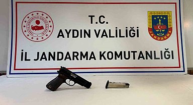 Şüphe üzerine durdurulan şahıstan kurusıkı tabanca ele geçirildi