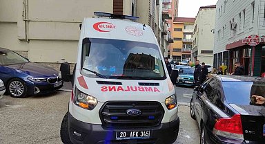 Tartıştığı erkek arkadaşını bıçakla yaraladı
