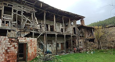 Tavasoğulları Konağı kurtarılmayı bekliyor