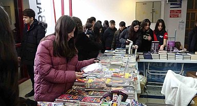 Tavşanlı Kültür Sarayı'nda kitap fuarı açıldı