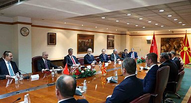 TBMM Başkanı Kurtulmuş, Kuzey Makedonya Başbakanı Mickoski ile görüştü