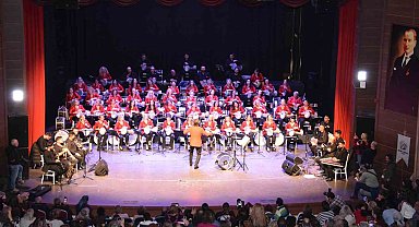 Tekirdağ'da Ritmi Ahenk Topluluğu konseri
