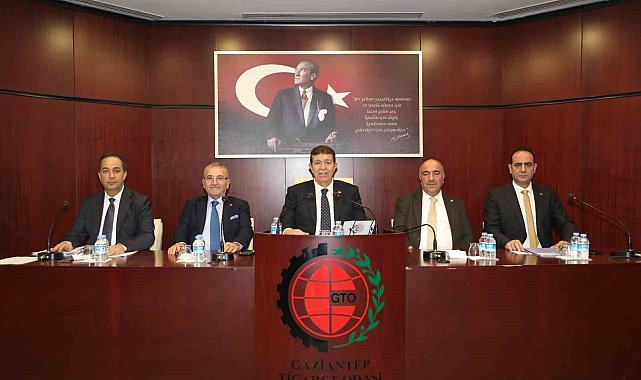 Teymur: "25 Aralık'ı harika bir konserle kutladık"