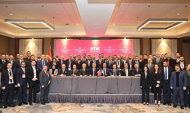 Ticaret Bakanı Bolat, Kuzey Makedonya'da DTİK toplantısına katıldı