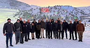Turizm elçileri Ergan Dağı Kayak Merkezi'nde ağırlandı