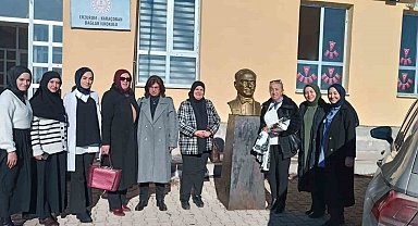 Türk Anneler Derneği'nden Karaçoban'da öğrenci ve annelerine kış desteği