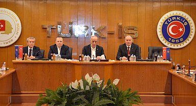 Türk-İş 'asgari' teklifini açıkladı