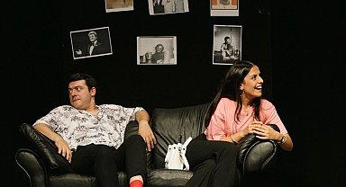 "Üç Tunç Tas" yılın son perdesini Bursa'da açıyor