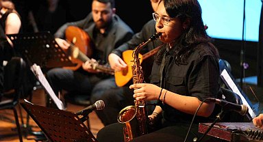 Ümraniye Müzik Akademisi öğrencilerinden muhteşem performans