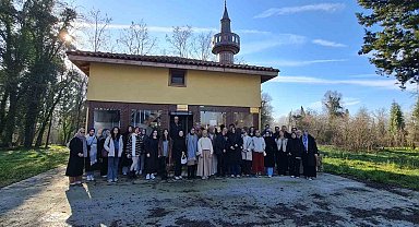 Üniversite öğrencileri, Sakarya'nın tarihini gezerek öğrendi