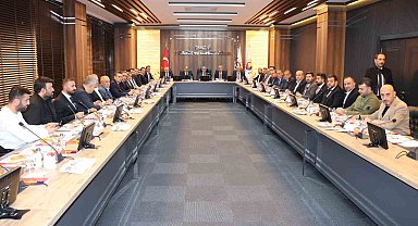 Vali Hatipoğlu ETSO Başkanı Alan ile bir araya geldi