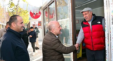 Vali Varol'dan geçici işyerlerine taşınan esnafa ziyaret