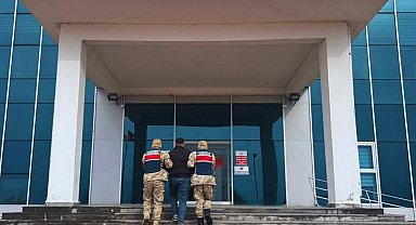 Van'da 11 düzensiz göçmen ile 2 organizatör yakalandı