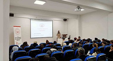 Varto'da öğrencilere 'Hayat arkadaşımı nasıl seçebilirim' eğitimi