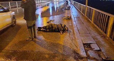 Vicdansız sürücü çarptığı kadın ve adamı ölüme terk etti