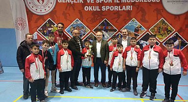 Voleybol Küçük Erkek Müsabakaları sona erdi