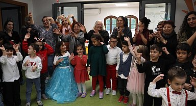 Yeni yıl etkinliğinde buluştular