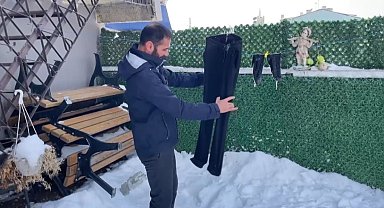 Yurdun doğusu dondu; Dışarı asılan kıyafetler buzla kaplandı, havaya serpilen kaynar su yere düşmeden buz oldu