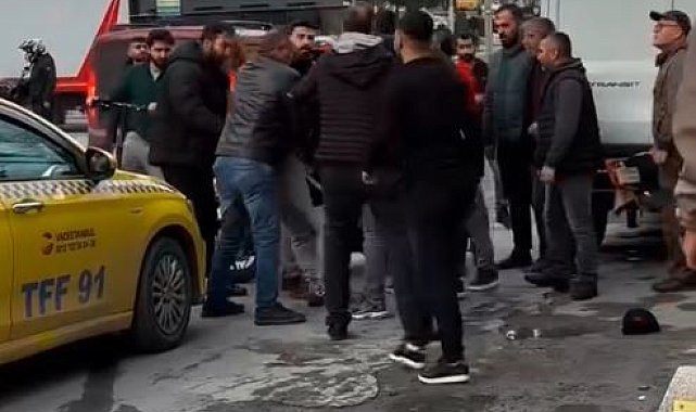Zeytinburnu'nda kadının cep telefonunu çalan şahsı vatandaşlar yakaladı