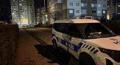 2 gündür haber alınamayan kadın evinde ölü bulundu