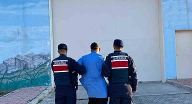 3 yıl 4 ay hapis cezasıyla aran şahsı jandarma yakaladı