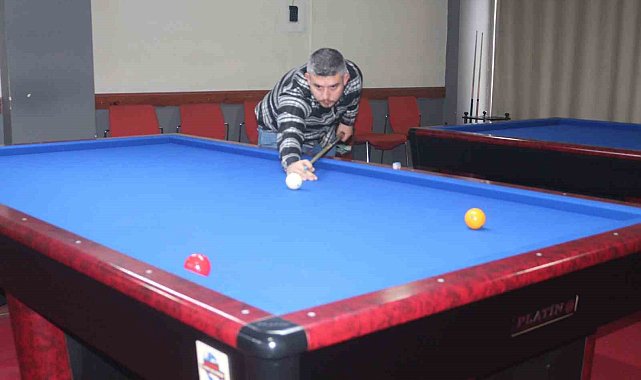 'Afyon Basın Cemiyeti 3 Bant Bilardo Turnuvası' başladı