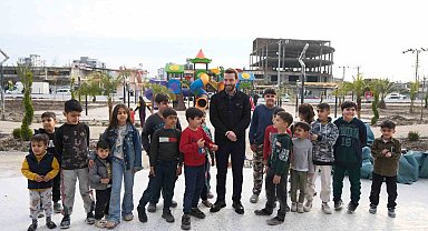 6 Ocak Kurtuluş Meydanı tamamlanma aşamasına geldi