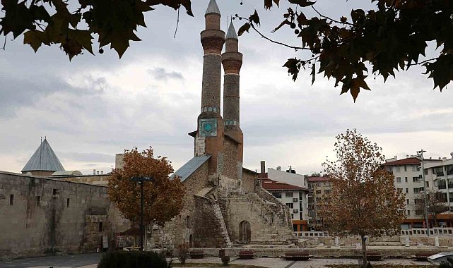 7 asırlık ihtişamlı medrese restore edilecek
