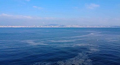 Adalar'daki müsilaj tehdidi havadan görüntülendi