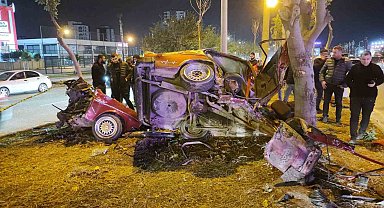 Adana'da ikiye bölünen otomobilde ölü sayısı 2'ye yükseldi