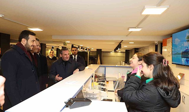 AK Parti İstanbul İl Başkan Adayı Abdullah Özdemir Sultanbeyli'de esnaf ziyareti yaptı