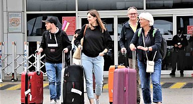 Akdeniz'in incisi Antalya, 2024'te 17 milyon turistle rekor ziyaretçi ağırladı