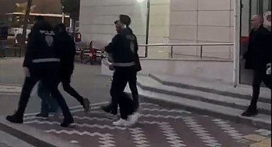 Akhisar'da evden hırsızlık olaylarının failleri tutuklandı