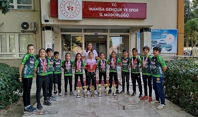 Akhisarlı bisikletçilere milli davet