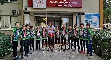 Akhisarlı bisikletçilere milli davet