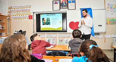 Akran zorbalığına karşı harekete geçtiler