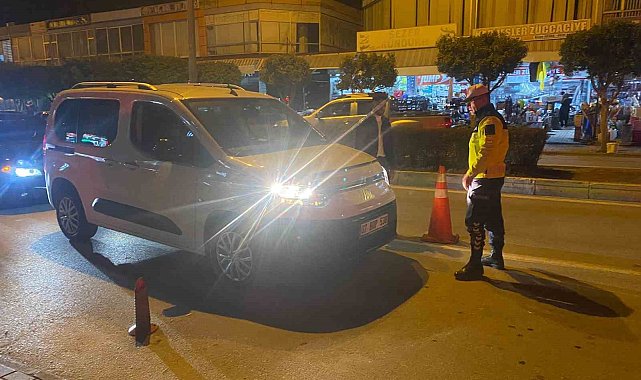 Alanya'da sürücülere 1 günde 2 milyon 700 bin 560 TL para cezası