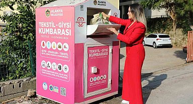 Alanya'da tekstil atıkları giysi kumbarasıyla geri dönüştürülüyor