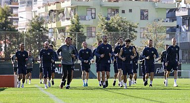 Alanyaspor, Göztepe maçı hazırlıklarına başladı