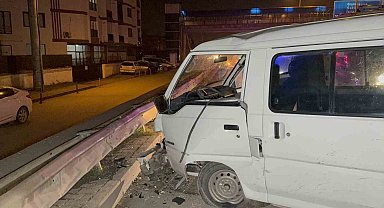 Alkollü ve ehliyetsiz sürücünün kullandığı araç kontrolden çıkıp karşı şeride geçti