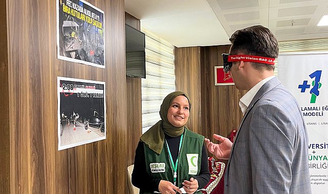 Alkolün etkilerini sanal gerçeklik gözlüğü ile deneyimleterek bağımlılığa dikkat çektiler