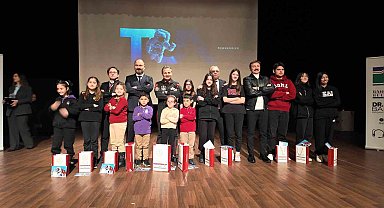 Alper Gezeravcı, Bahçelievler'de lise öğrencileri ile bir araya geldi
