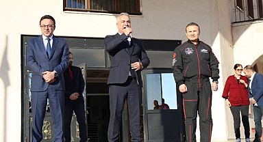 Alper Gezeravcı, öğrencilerle buluştu