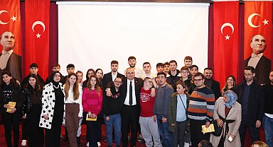 Ankara Keçiören'de Başkan Özarslan gençlerle buluştu