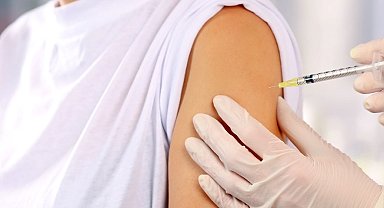 Ankara'da bin 800 kadın aşılandı