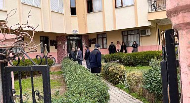 Antalya'da 24 yaşındaki genç evinde ölü bulundu