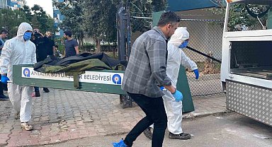 Antalya'da 45 gün önce ölü bulunan İranlı 3 kardeşin cenazeleri teslim alındı