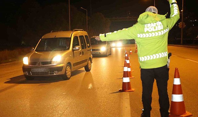 Antalya'da yılbaşı gecesi aranan 101 kişi yakalandı