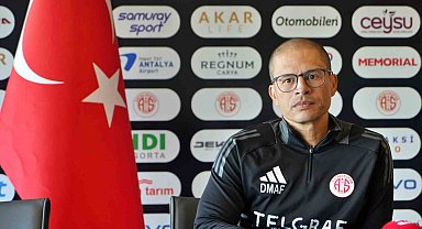 Antalyaspor, Alex de Souza ile yollarını ayırdı