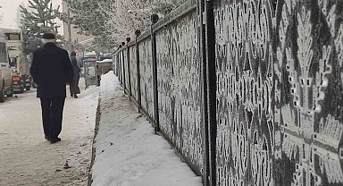 Ardahan Göle dondu: Eksi 24'ü gördü